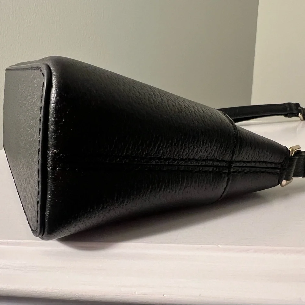 kate spade chic black